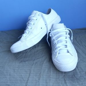 Converse All-Stars |White Leather Low Top Sneakers|
